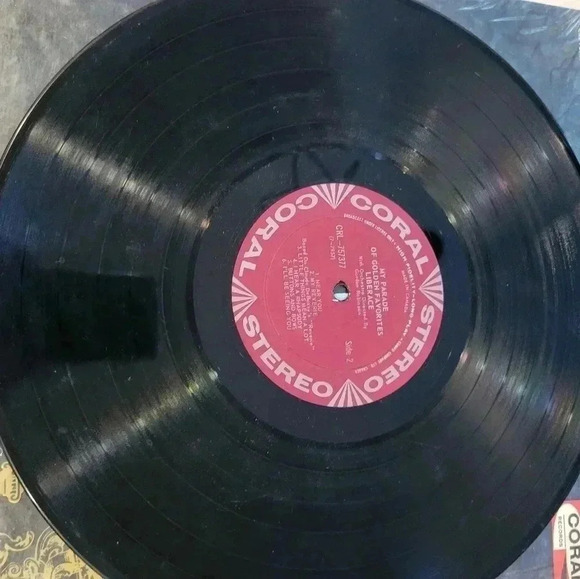 LIBERACE My Parade of Golden Hits 1969  Vinyl Record - Picture 4 of 4